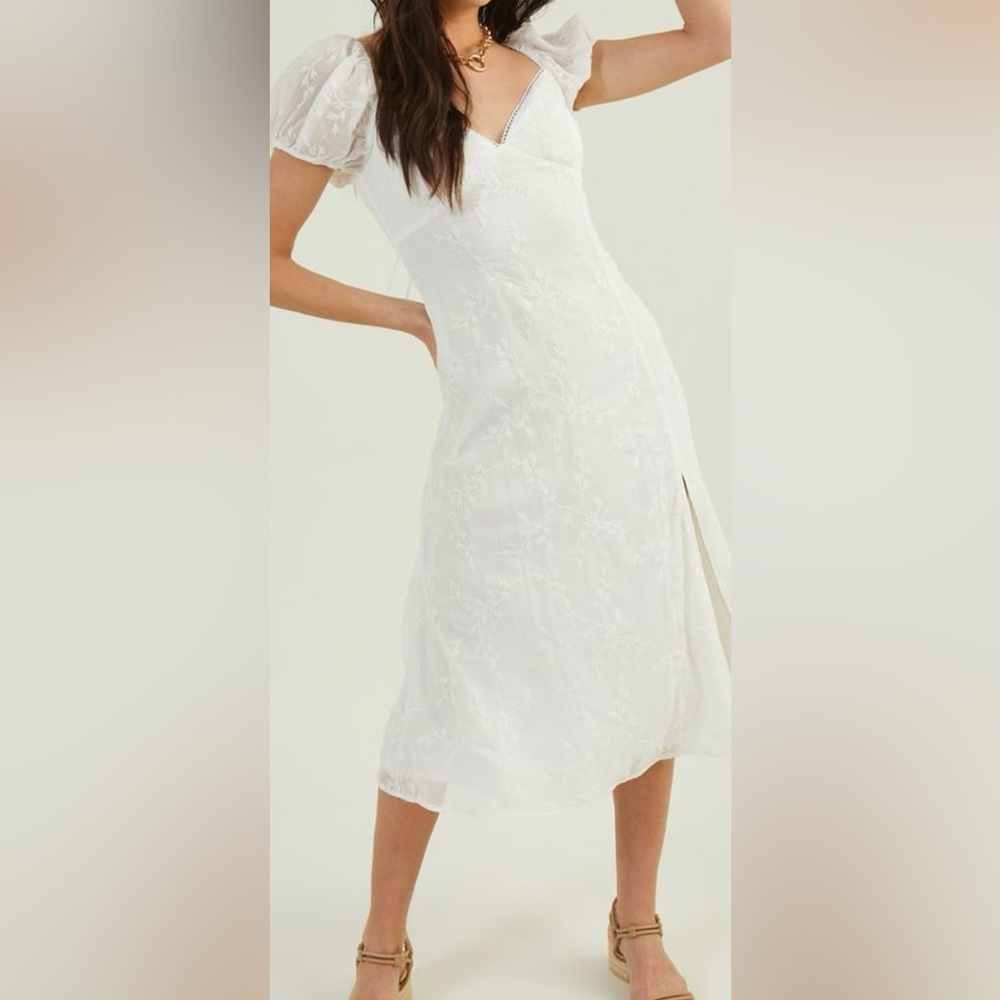 NWT Altar’d State White Midi Dress with Puff Sleeves